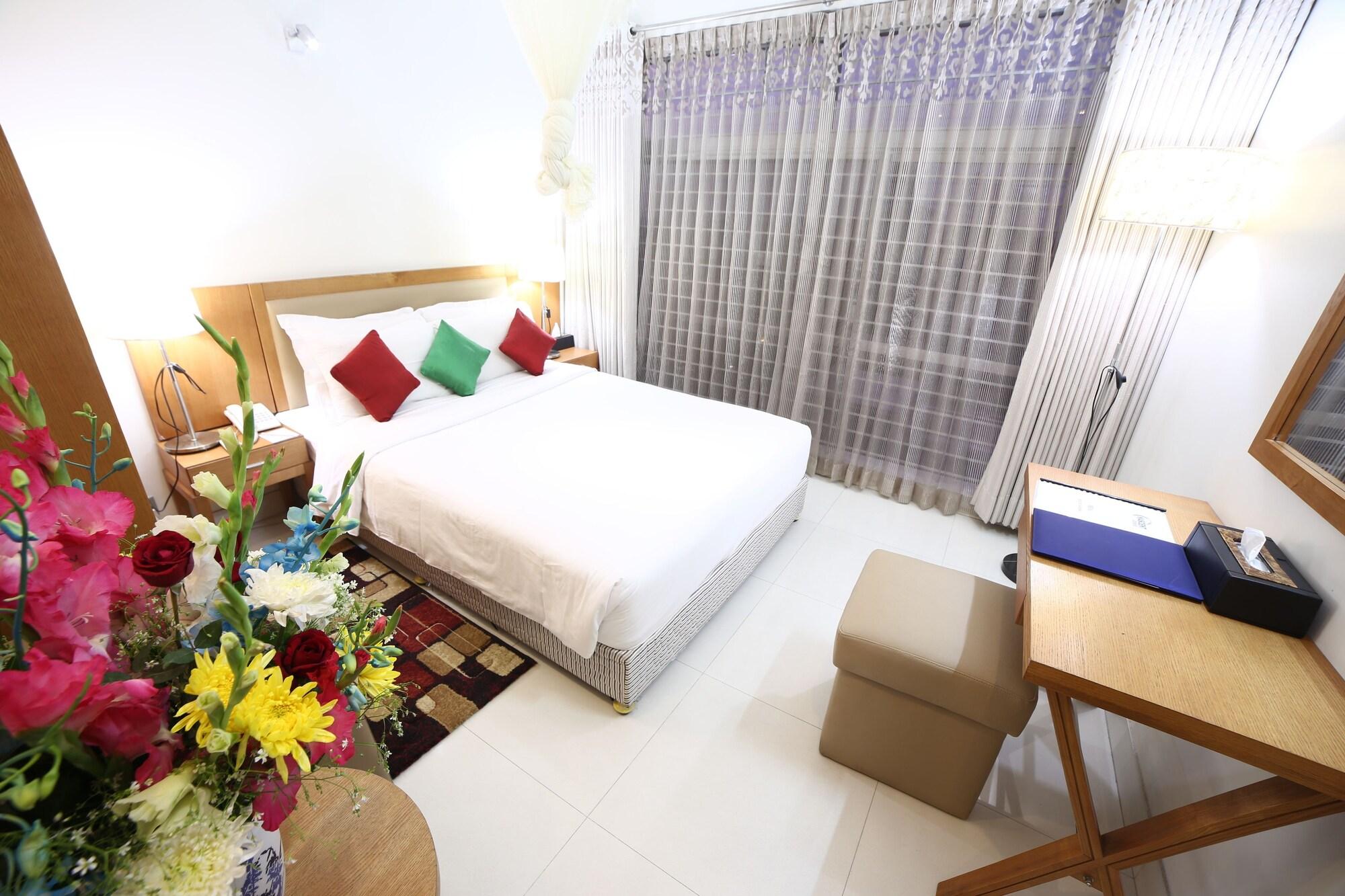 Nascent Gardenia Luxury Suites Dacca Exterior foto